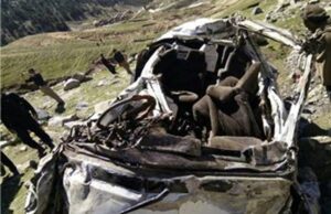 Најмалку 51 загинати во две несреќи во Пакистан