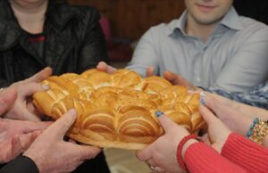 Православните христијани ја дочекуваат Стара нова година