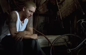 Еминем мрази еден негов хит толку многу што веќе воопшто не го изведува