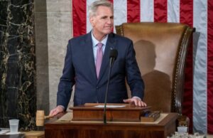 Мекарти положи заклетва во Претставничкиот дом по 15 круга гласање