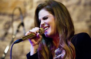 Почина Лиза Мари Присли, единствената ќерка на Елвис Присли