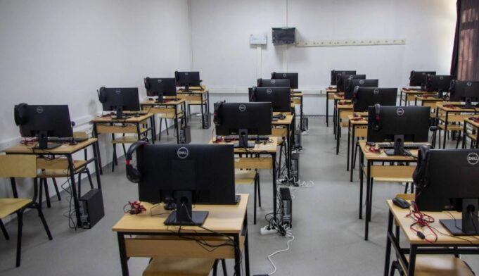 matematicko informaticka gimnazija