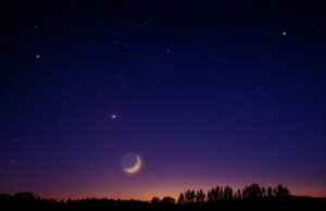 АСТРОЛОГОТ СОВЕТУВА КАКО ДА СЕ ОДНЕСУВАМЕ ЗА ВРЕМЕ НА МЛАДА МЕСЕЧИНА: Секој хороскопски знак ќе има посебно влијание