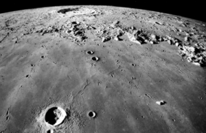 Шефот на НАСА предупредува: Ќе слетаат пред нас и ќе кажат дека тоа е нивна територија