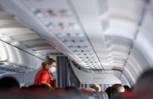 Нетфликс објави оглас за работа стјуардеса во приватен авион – плата до 355.000 евра