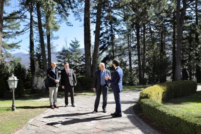 FB_IMG_1679134104454