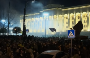 Со солзавец растерани демонстрантите од центарот на Тбилиси