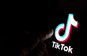 TikTok се соочува со забрани и блокирања низ Европа