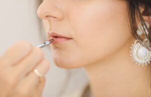 Метален вкус во устата: Зошто се појавува и кога може да биде знак за загриженост?