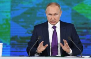 Путин ненајавено во посета на Херсон