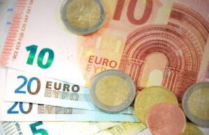 Се откажала од работа со плата од 90.000 евра годишно затоа што ја замолиле да работи во канцеларија