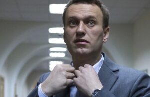 Навални обвинет за тероризам, поврзан со бомбашкиот напад во Санкт Петербург