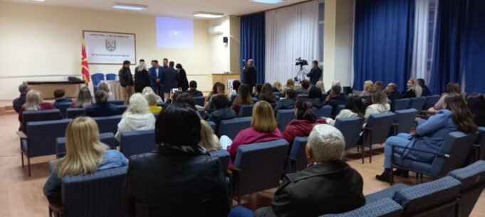 photo_5936218804432517925_y