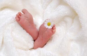 За прв пат извршена операција на мозокот на фетус во утробата