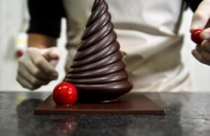 Пет знаци дека јадете премногу шеќер