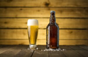 Пронајдени се две илјади шишиња пиво старо 86 години наменети за крунисувањето на Едуард Осми