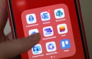 Падна Мајкрософт Аутлук