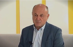 И Вело Марковски злоупотребен во интернет кампања, негира дека рекламира препарати