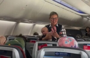 ВИДЕО: Стјуардесата ги воодушеви патниците – го смири немирното бебе