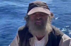 Австралиец и неговото куче преживеале три месеци во Пацификот