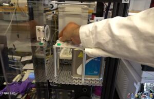 Нов робот за тестирање за дрога