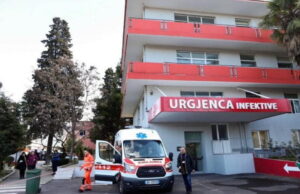 Четворица членови на едно семејство се удавија во езеро во Албанија