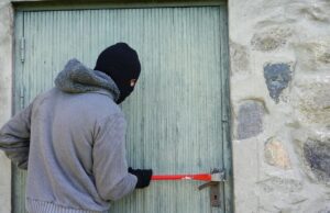 Започна сезоната на кражби: Ова се совети кои ќе ви помогнат да го заштитите вашиот дом