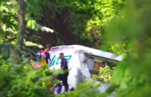 Најмалку 18 загинати во автобуска несреќа во Мексико