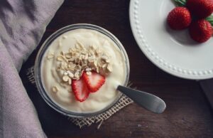 Еве што се случува со вашето тело ако јадете јогурт секој ден