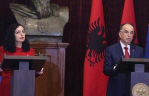 Османи: Не смееме да дозволиме Вучиќ да го спроведе планот на Путин