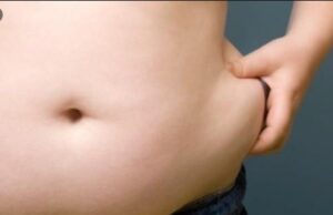 Со овие секојдневни навики се таложат маснотиите околу стомакот