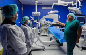 Министерството за здравство набави нов апарат на Клиниката за торакална хирургија за изведување на минимално инвазивни процедури