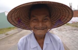 Виетнамец престанал да спие пред 61 година!