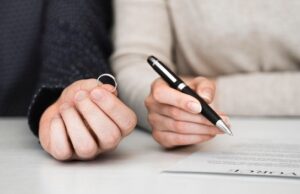 Студијата открива кои се најчестите два месеци во годината кога луѓето се разведуваат