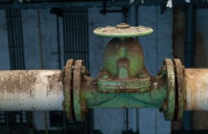 Повторно ќе почне да функционира нафтоводот Солун – Скопје, вели директорот Сиамисис