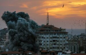 Хамас: Израелските специјалци се обидоа да ослободат заложници, не успеаја, а еден заложник почина