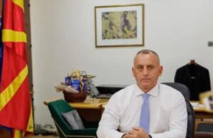 Меџити: Здравствените установи по Нова година ќе може да вработуваат нов кадар, само така ќе спречиме излевање на лекари во странство и во приватните болници