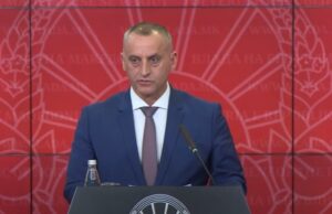 Владата одобри вработување на неопределено врема за 1.117 лица ангажирани во јавното здравство