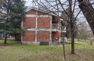 Со месеци се чека термин за преглед кај ортопед за деца