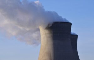 Пуштен во употреба најголемиот фузиски реактор во светот