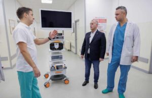 Клиниката за ортопедски болести набави нов артроскопски столб со кој се зголеми дневната бројката на интервенции