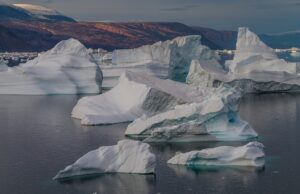 Во мразот на Арктикот за прв пат пронајдени хемикалии од креми за сончање, научниците загрижени