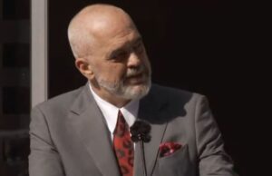 Рама најави дека Албанија ќе произведува автомобили за државните институции