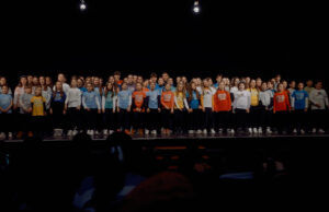 Деца од градинките и основните училишта во Охрид ја преработија песната „We are the world” во чест на другарчињата болни од ретки болести