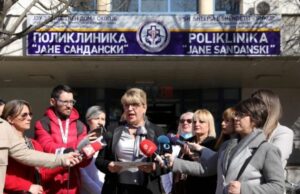 Манолева: Ги поддржувам и стојам на располагање на родителите на Леонид Индов за секаква помош