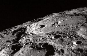 „Одисеј“ слета на месечината