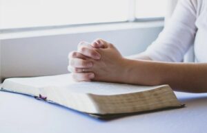 Три работи кои можете да ги откриете за здравјето само ако ги погледнете рацете