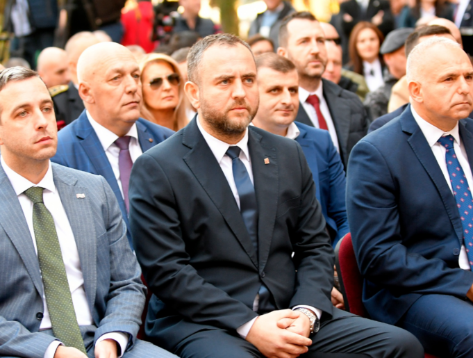 toskovski so bojmacaliev