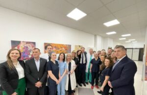 На Клиниката за пластична и реконструктивна хирургија македонскиот и шведскиот тим изведоа комплексна микроваскуларна реконструкција на дојки