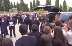 Роберто Кавали погребан во родниот град